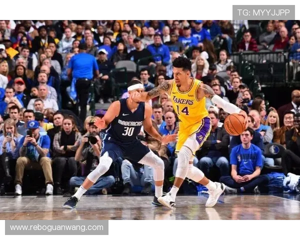 利用半岛体育在线网站的移动端功能随时随地关注体育赛事